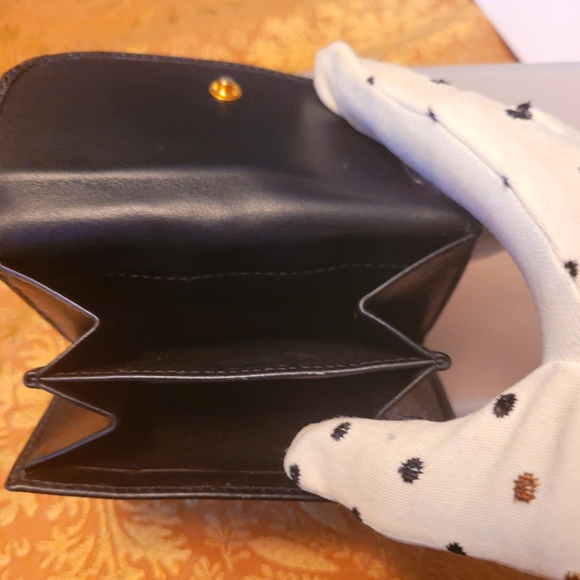 GUCCI BLACK WALLET - Picture 6 of 10